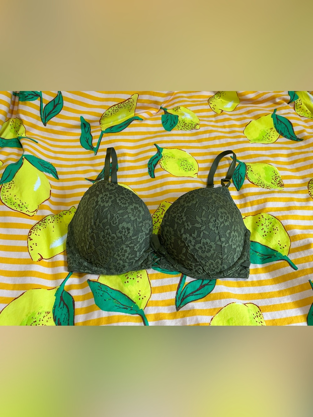 Victoria's Secret Olive Green Lace Push-Up Bra